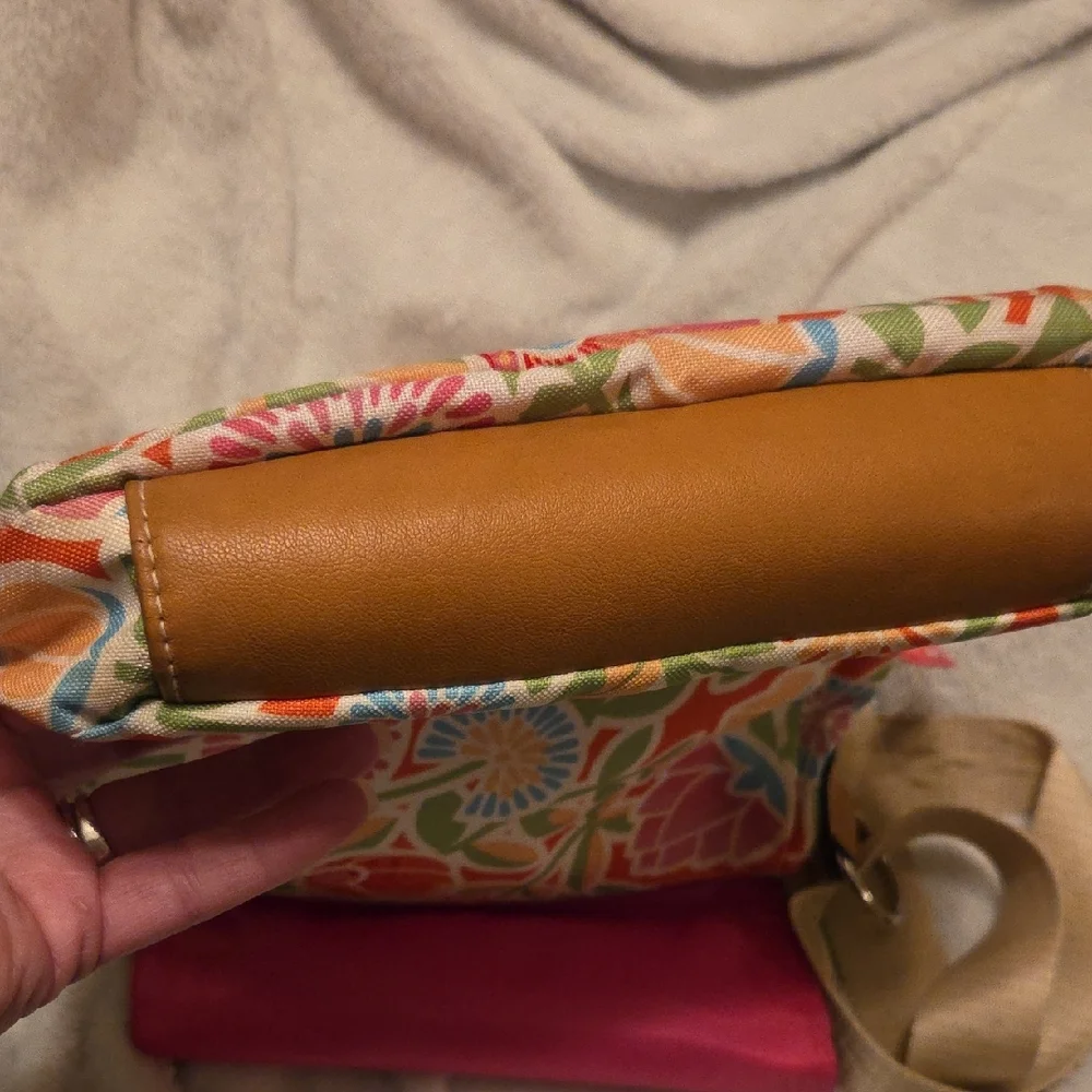 Lily Bloom Colorful Floral Crossbody Bag In EUC - Picture 6 of 6